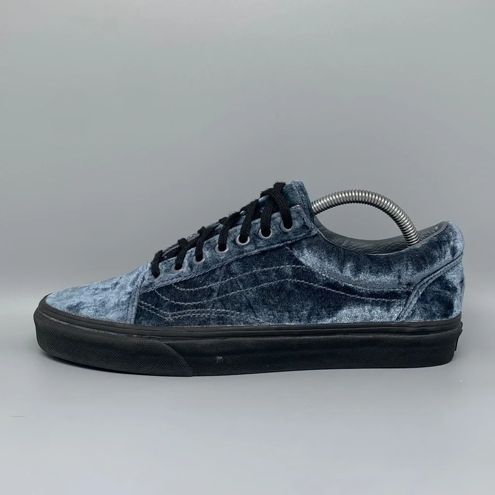 Vans Old Skool Crushed Velvet Navy Blue‎ Skate Shoes Men’s Sz 9.5 Women’s Sz 11
